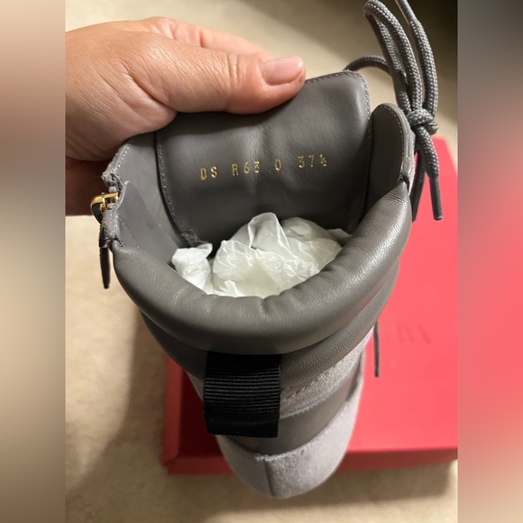 Valentino Garavani block heel suede combat boot - Picture 5 of 8